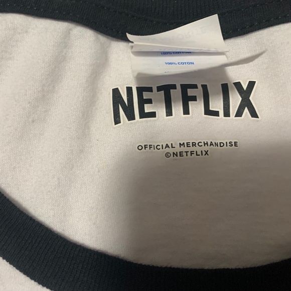 Stranger Things Men's Hellfire Club Raglan T-shirt - Picture 5 of 7